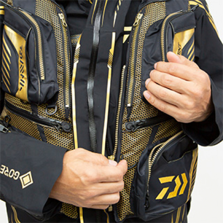 DW-1022T_bk_cut05_1.jpg