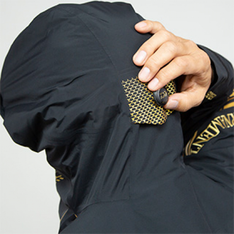 DW-1022T_bk_cut07_1.jpg